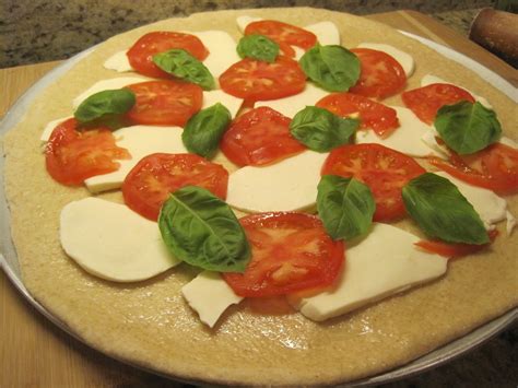 Lacey Cakes Margherita Pizza