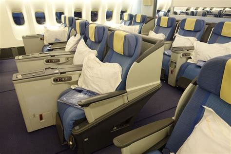 Philippine Airlines 777 Business Class Cabin Us Expansion Hotel Istanbul Vol Pas Cher First
