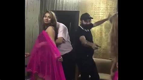 Desi Mujra Dance At Rich Man Party Xxx Videos Porno Móviles And Películas Iporntvnet