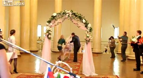 Is This The Most Embarrassing Wedding Moment Ever Video Captures Bride