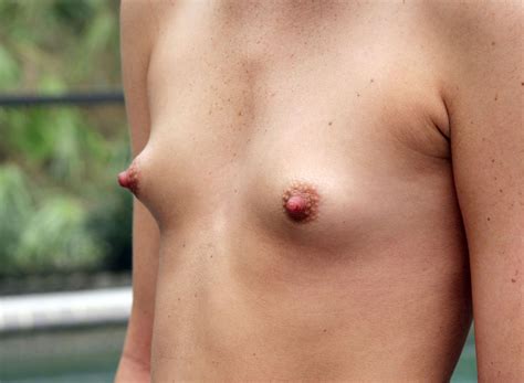 Thickest Nipples Tubezzz Porn Photos