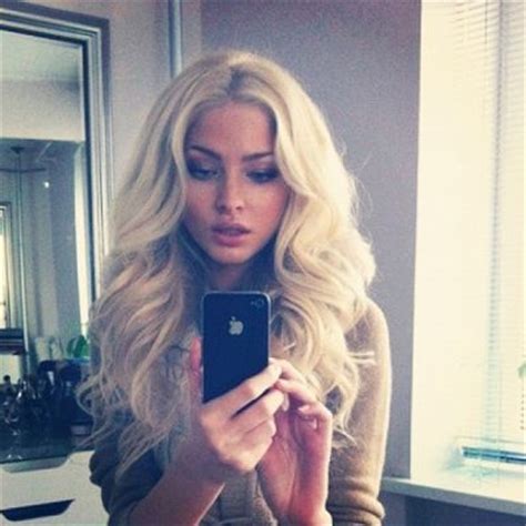 Megan Fox S Blonde Twin Alena Shishkova Beauty Pinterest Hot