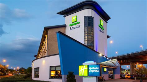 Holiday Inn Express Glasgow Airport Ab 13 € Hotels In Glasgow Kayak