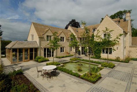 Cotswold Stone House Exterior Styles Country House Exterior Stone