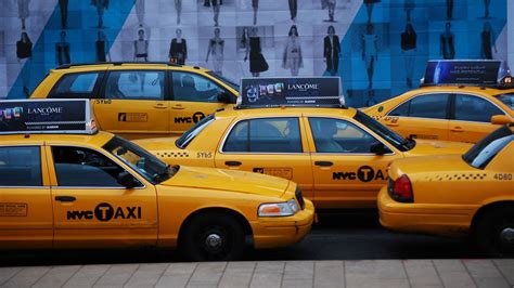 Uber And Lyft Cars Now Outnumber Yellow Cabs In Nyc 4 To 1 Curbed Ny