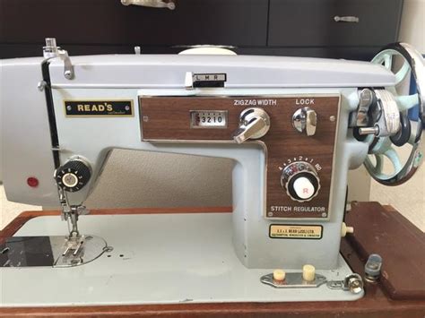 Read's Sailmaker Zig Zag Sewing machine Oak Bay, Victoria