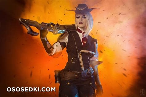 Ashe Overwatch Naked Cosplay Asian Photos Onlyfans Patreon Fansly Cosplay Leaked Pics