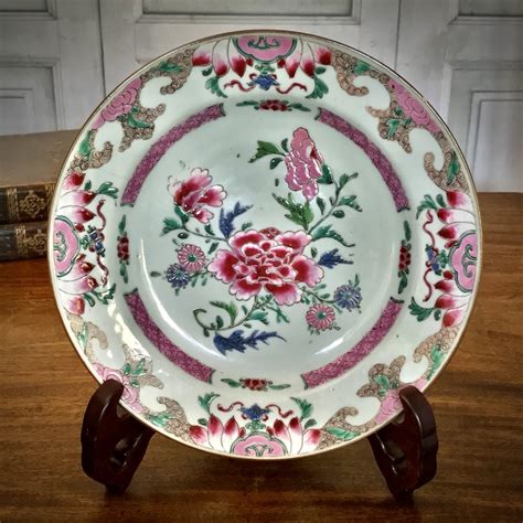 18th Century Chinese Export Famille Rose Porcelain Plate 694661