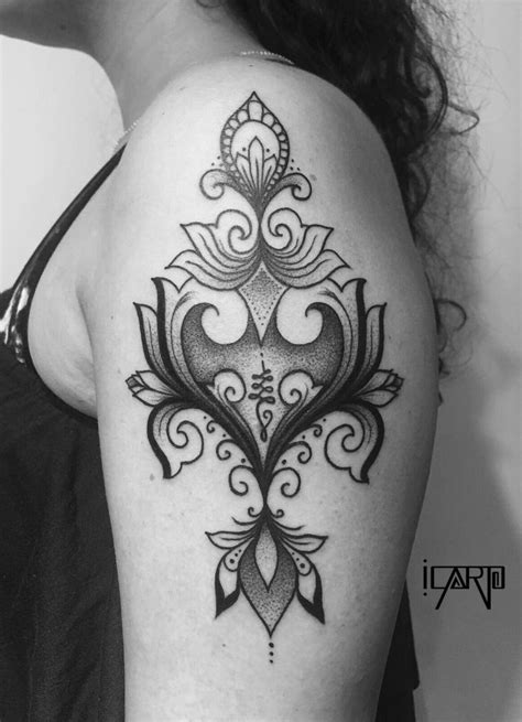 Ornamental Tattoo Dotwork Geometric Tattoo Tattoos Polynesian Tattoo