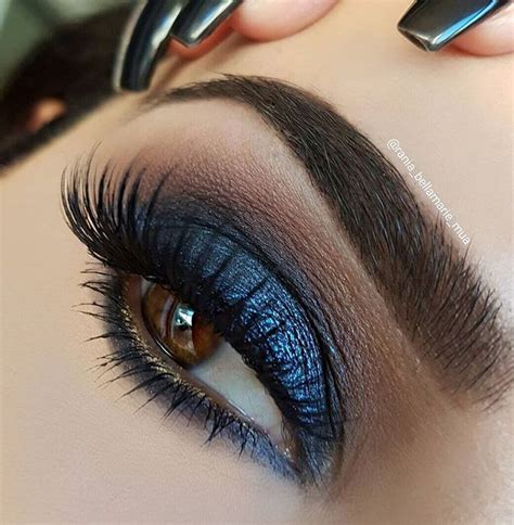 Makeup Nails Beauty Makeup Eye Makeup Blue Smokey Eye Gold Liner