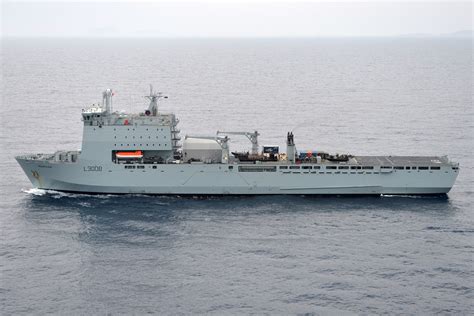 Rfa Mounts Bay L3008 Royal Navy