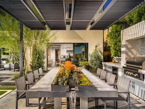 19 Backyard Bars For The Perfect Happy Hour At Home