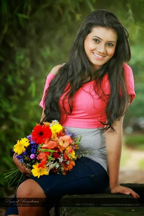 Shanudri Priyasad New Realese Photo Collection Sri Lankan Hot Girls