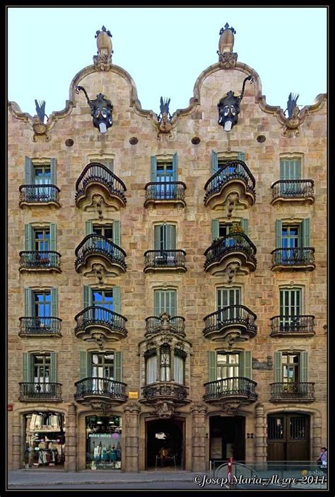 Casa Calvet Gaudi Barcelona