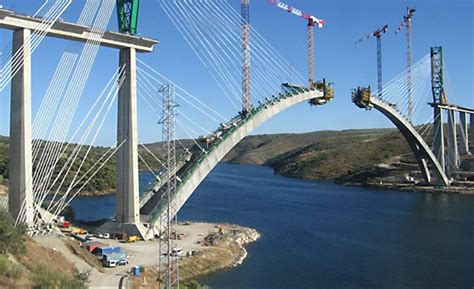 Worlds Longest Arch Bridge For High Speed Rail Takes Shape 2016 02
