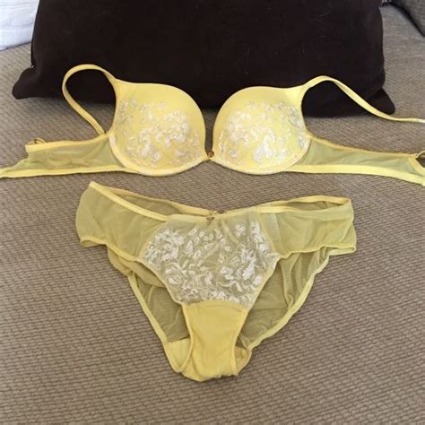 Cute Matching Bra And Underwear Setsoff 61tr