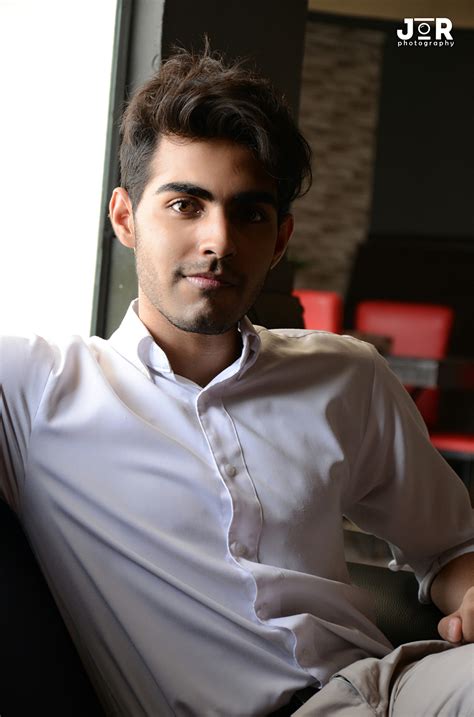 Male Model In Lahore For Pakistan Khushbakhtsarosh