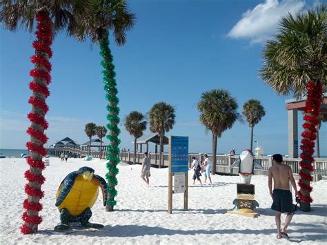 We have the best selection of products for the outdoors & beach for your home or beach house. Christmas decorations on Clearwater Beach | Clearwater ...