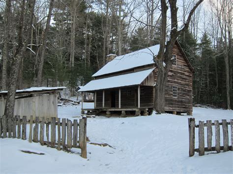 The Tipton Place Historic Cabin In Cades Cove Great Smoky Mountains