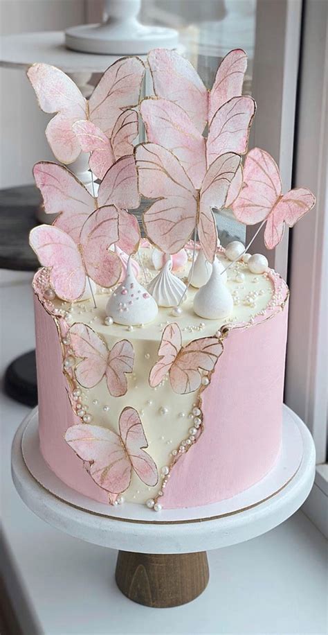 Here are 26 30 first birthday cake and party ideas for your babies who are turning 1 year old (this post has been updated to reflect new ideas!). 8th birthday cake Ideas | 8 year old birthday cake pictures