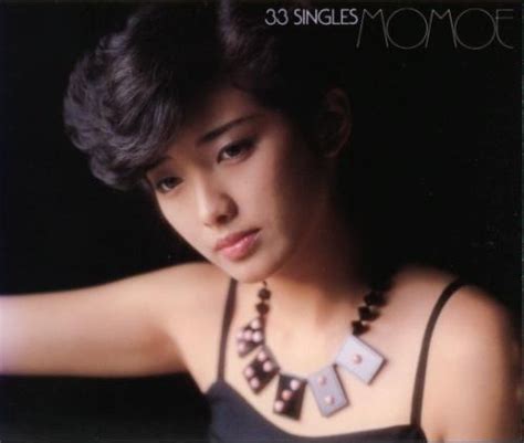 Yamaguchi Momoe 33 Singles Momoe