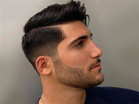 Natural full beards risk elongating the face even further so the objective here is to shorten it and square off the jawline. Short Hairstyles for Men, Top Beauty Tips and Tricks