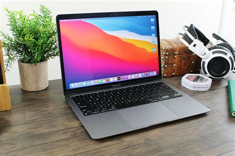 Ditching intel has removed the shackles from the laptop, unleashing a force to be reckoned with. Apple MacBook Air 13-inch (M1, 2020) Review: Apple's ...