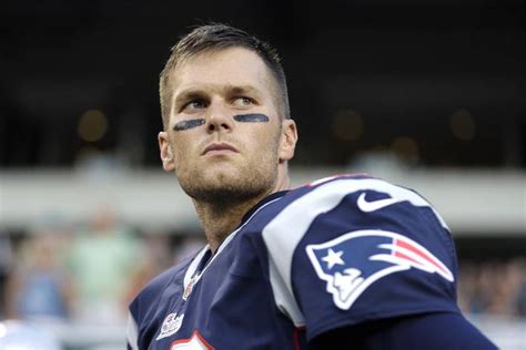 New England Patriots Fined Tom Brady Suspended Over ‘deflategate