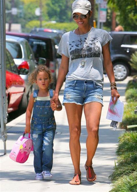 Halle Berry And Nahla With Kara Morehouse Morehouse