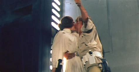 When Leia Kissed Luke Exclusive Behind The Scenes Star Wars Clip Star Wars Luke Skywalker