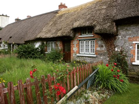 Thatch Cottages In Adare Ireland Thatched Cottage House Styles