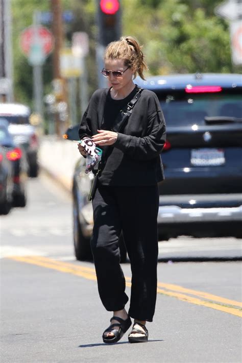 Michelle Pfeiffer In A Comfy Black Ensemble Brentwood 06142021