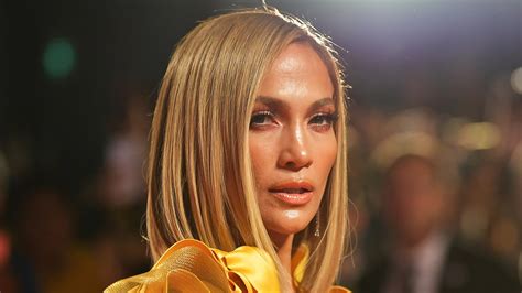 Watch Access Hollywood Interview Jennifer Lopez Shuts Down Fan Who