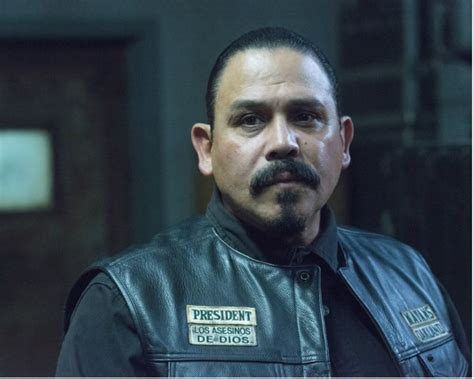 Sons Of Anarchy Spinoff Kurt Sutter Now Working On Mayans Mc Script With Elgin James