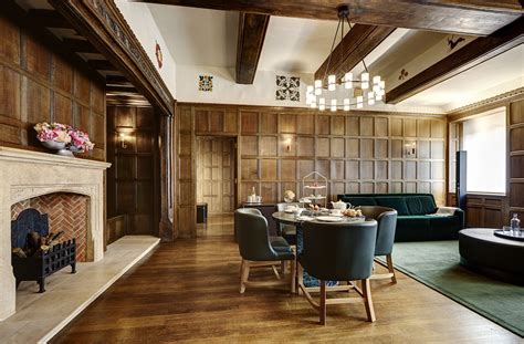 This hotel is 2.9 mi (4.7 km) from petaling street and 4.6 mi (7.4 km) from kuala lumpur tower. Hotel Café Royal, Londra - David Chipperfield | Klat
