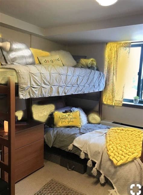 We Could Try And Arrange Our Beds Like This College Dorm Room Decor