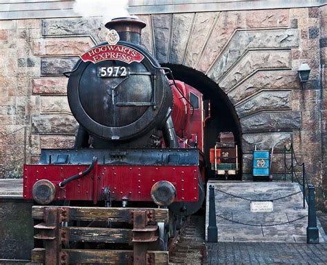 Hogwarts Express Universal Studios Universal Studios Rides Disney