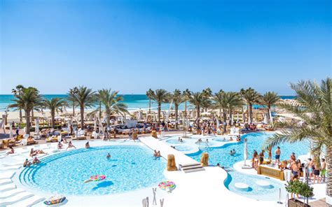 The Best Beach Clubs In Dubai For Women Ladies Days