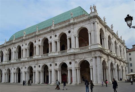 Famous Renaissance Architecture Discover Its Most Astonishing Buildings