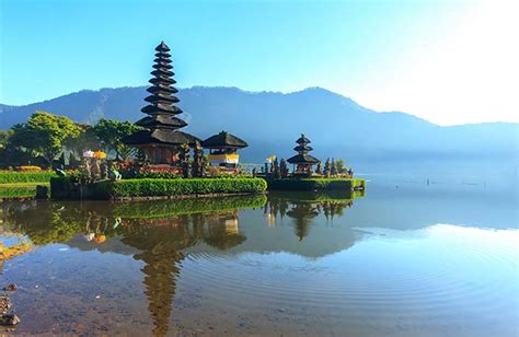 Republik indonesia), is a vast nation consisting of more than 18,000 islands in the south east asian archipelago, and is the world's largest archipelagic nation. 15 días en Indonesia. ¿Qué ver y hacer? La ruta definitiva ...