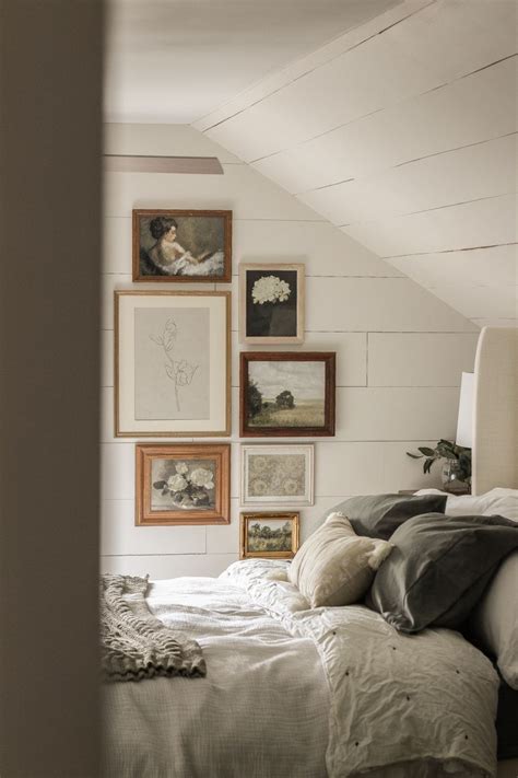 Best 12 Tips For Creating A Vintage Style Gallery Wall Artofit
