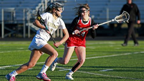 The Controversial History Of Headgear In Girls Lacrosse Only A Game Vlrengbr