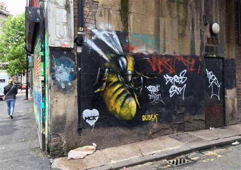 Manchester Street Art Qubek Bee | Manchester street, Manchester northern quarter, Street art