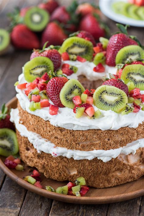 It's practically magical all on its own, but what doesn't like a little dressing up every now and again? Strawberry Angel Food Cake