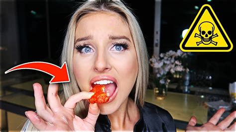 Girlfriend Eats Ghost Chilli Pepper Prank Hot Spicy Wings Youtube