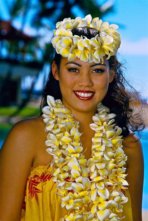 Hula Dancer Waikiki Beach Honolulu Oahu Hawaii Usa Hawaiian Girls