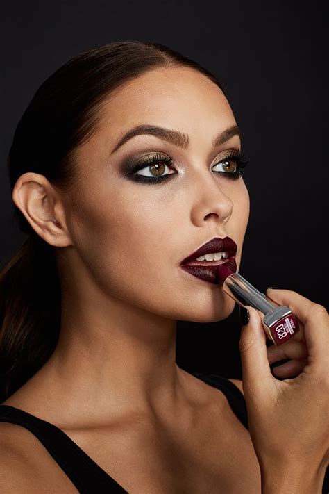Vamp Up Your Look This Season With The Perfect Burgundy Lipstick Maybelline Loaded Bolds