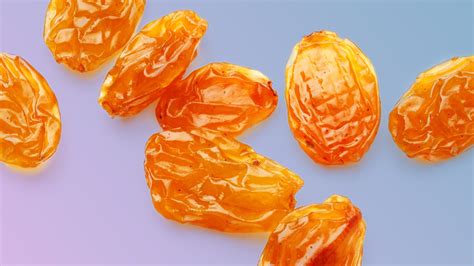 The Difference Between Golden Raisins And Regular Raisins Epicurious