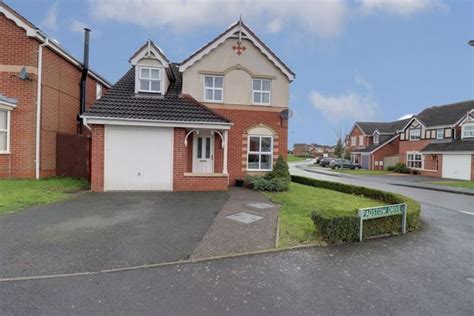 Padstow Drive Saxonfields Stafford St17 3 Bedroom Detached House For