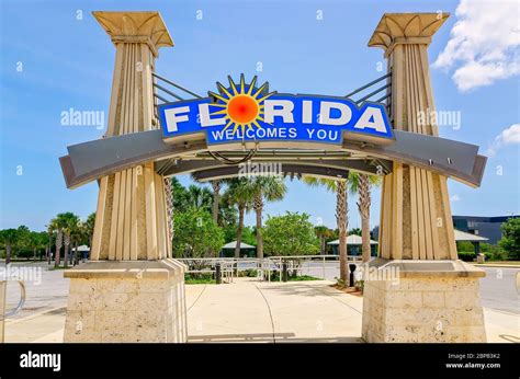 A Welcome To Florida Sign Greets Visitors To The Florida Welcome Center